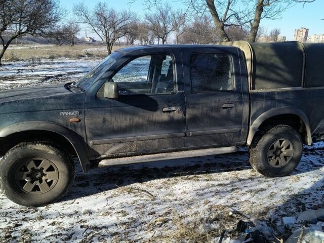 Зеленый Форд Рейнджер, объемом двигателя 2.5 л и пробегом 300 тыс. км за 4174 $, фото 2 на Automoto.ua