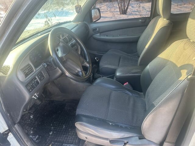 Зелений Форд Рейнджер, об'ємом двигуна 2.5 л та пробігом 3 тис. км за 3800 $, фото 5 на Automoto.ua