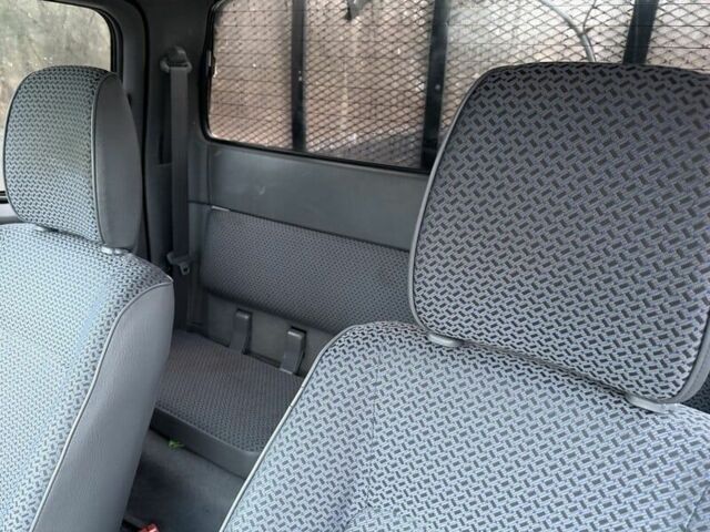 Зеленый Форд Рейнджер, объемом двигателя 2.5 л и пробегом 211 тыс. км за 1500 $, фото 8 на Automoto.ua