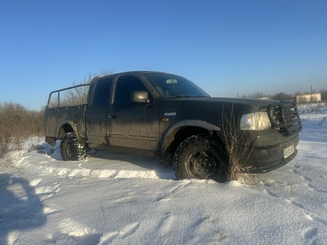 Зелений Форд Рейнджер, об'ємом двигуна 2.5 л та пробігом 3 тис. км за 3800 $, фото 1 на Automoto.ua