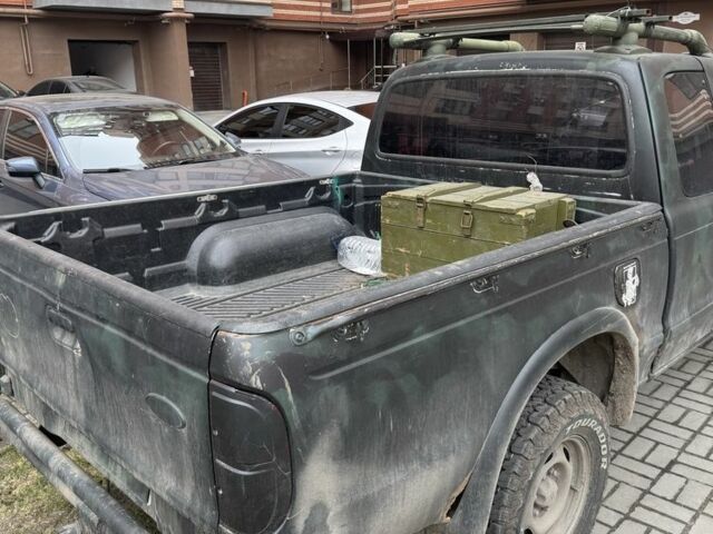 Зелений Форд Рейнджер, об'ємом двигуна 2.5 л та пробігом 100 тис. км за 2900 $, фото 3 на Automoto.ua