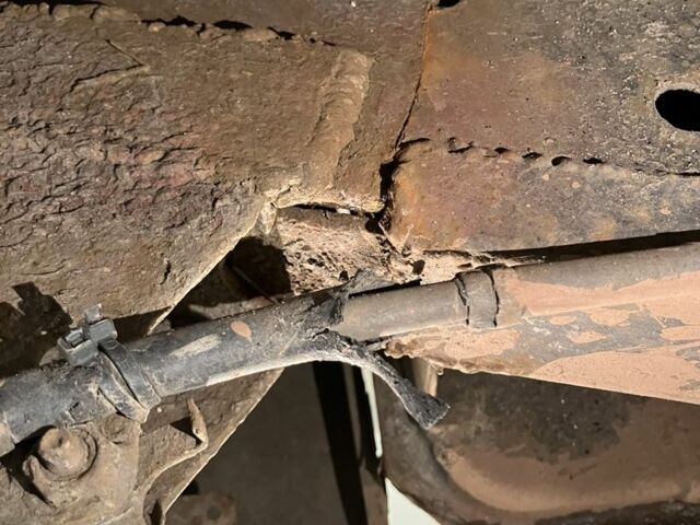 Зеленый Форд Рейнджер, объемом двигателя 2.5 л и пробегом 417 тыс. км за 2200 $, фото 13 на Automoto.ua