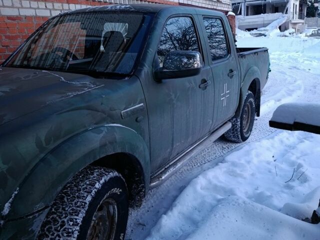 Зеленый Форд Рейнджер, объемом двигателя 2.5 л и пробегом 360 тыс. км за 4700 $, фото 2 на Automoto.ua