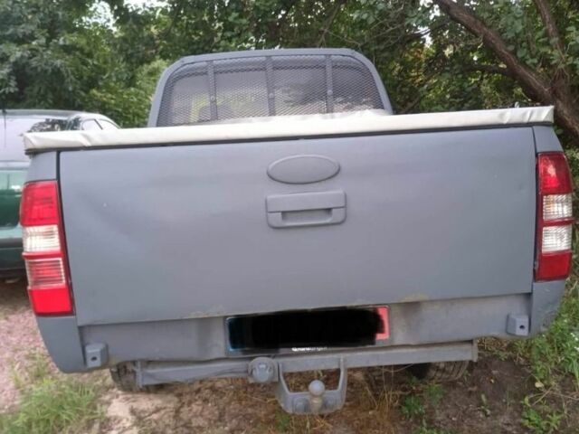 Зеленый Форд Рейнджер, объемом двигателя 2.5 л и пробегом 218 тыс. км за 5500 $, фото 3 на Automoto.ua