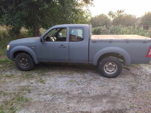 Зеленый Форд Рейнджер, объемом двигателя 2.5 л и пробегом 218 тыс. км за 5500 $, фото 2 на Automoto.ua