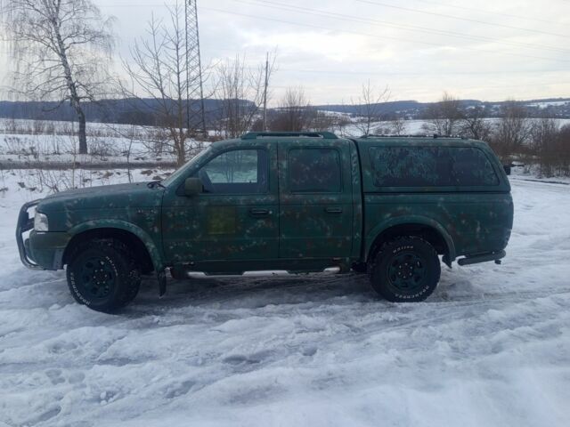 Зеленый Форд Рейнджер, объемом двигателя 2.5 л и пробегом 220 тыс. км за 4061 $, фото 5 на Automoto.ua