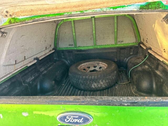 Зеленый Форд Рейнджер, объемом двигателя 0 л и пробегом 400 тыс. км за 6990 $, фото 6 на Automoto.ua