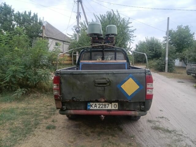 Зеленый Форд Рейнджер, объемом двигателя 2.5 л и пробегом 340 тыс. км за 4957 $, фото 4 на Automoto.ua