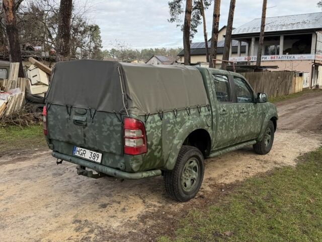 Зеленый Форд Рейнджер, объемом двигателя 2.5 л и пробегом 400 тыс. км за 5500 $, фото 4 на Automoto.ua