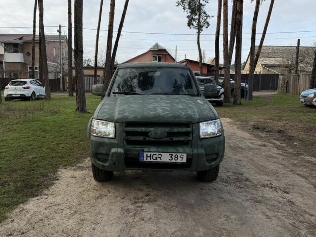 Зеленый Форд Рейнджер, объемом двигателя 2.5 л и пробегом 400 тыс. км за 5500 $, фото 6 на Automoto.ua