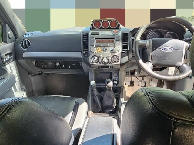 Зелений Форд Рейнджер, об'ємом двигуна 0 л та пробігом 105 тис. км за 5000 $, фото 4 на Automoto.ua