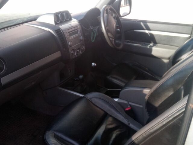 Зеленый Форд Рейнджер, объемом двигателя 0 л и пробегом 182 тыс. км за 5700 $, фото 4 на Automoto.ua