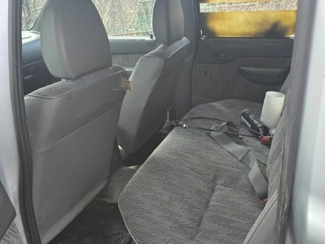 Зеленый Форд Рейнджер, объемом двигателя 2.5 л и пробегом 360 тыс. км за 3200 $, фото 7 на Automoto.ua