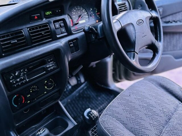 Зелений Форд Рейнджер, об'ємом двигуна 2.5 л та пробігом 270 тис. км за 3650 $, фото 12 на Automoto.ua