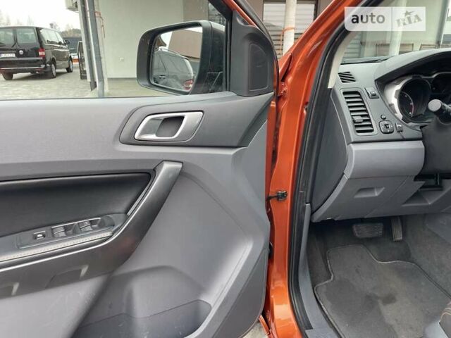 Оранжевый Форд Рейнджер, объемом двигателя 3.2 л и пробегом 210 тыс. км за 23400 $, фото 14 на Automoto.ua