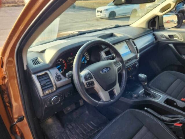 Оранжевый Форд Рейнджер, объемом двигателя 2.3 л и пробегом 49 тыс. км за 7800 $, фото 6 на Automoto.ua