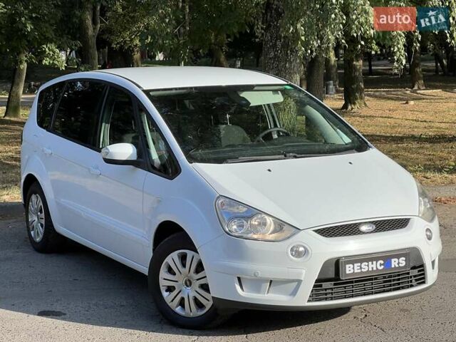 Белый Форд С-Макс, объемом двигателя 2 л и пробегом 320 тыс. км за 6499 $, фото 2 на Automoto.ua