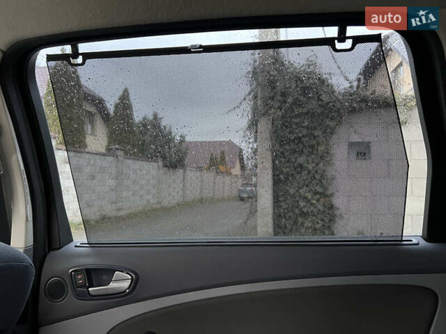 Белый Форд С-Макс, объемом двигателя 2 л и пробегом 180 тыс. км за 6450 $, фото 10 на Automoto.ua