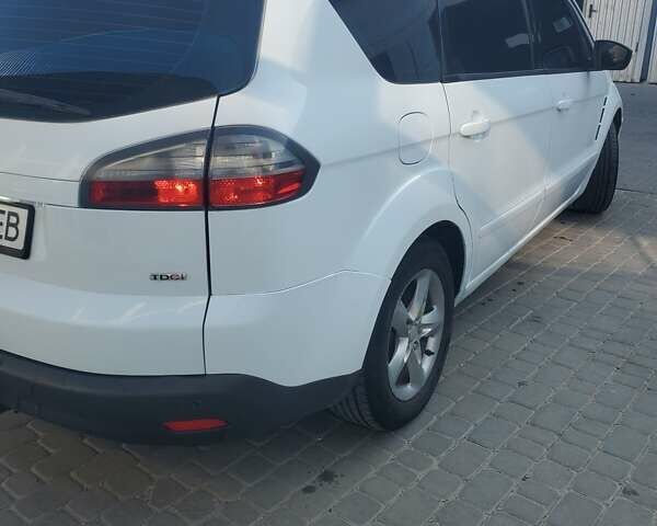 Білий Форд С-Макс, об'ємом двигуна 2 л та пробігом 400 тис. км за 6400 $, фото 2 на Automoto.ua