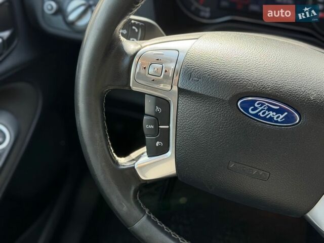 Белый Форд С-Макс, объемом двигателя 2 л и пробегом 190 тыс. км за 9450 $, фото 32 на Automoto.ua