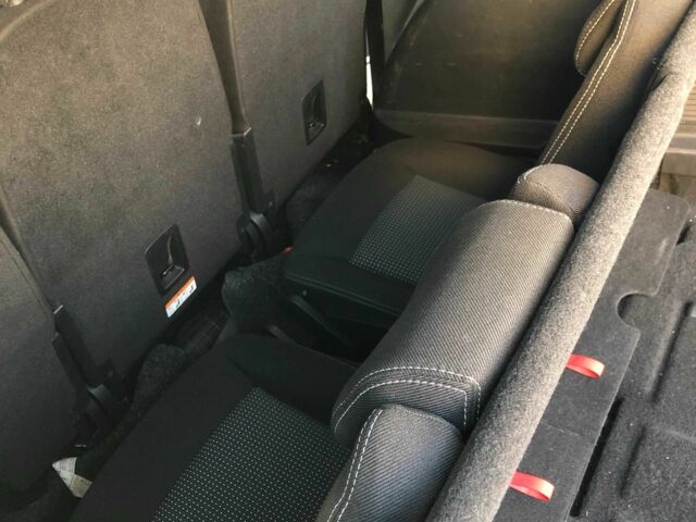 Белый Форд С-Макс, объемом двигателя 2 л и пробегом 275 тыс. км за 11109 $, фото 19 на Automoto.ua