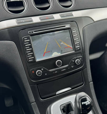 Белый Форд С-Макс, объемом двигателя 2 л и пробегом 200 тыс. км за 10500 $, фото 21 на Automoto.ua