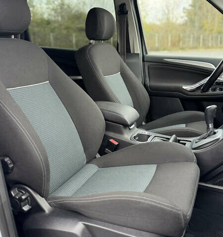 Белый Форд С-Макс, объемом двигателя 2 л и пробегом 200 тыс. км за 10500 $, фото 18 на Automoto.ua