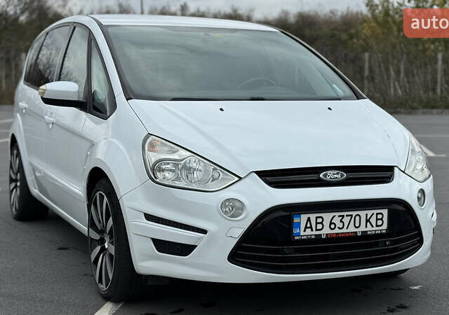 Белый Форд С-Макс, объемом двигателя 2 л и пробегом 200 тыс. км за 10500 $, фото 13 на Automoto.ua