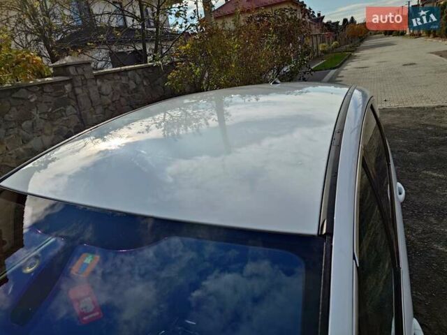 Белый Форд С-Макс, объемом двигателя 2 л и пробегом 232 тыс. км за 9900 $, фото 13 на Automoto.ua