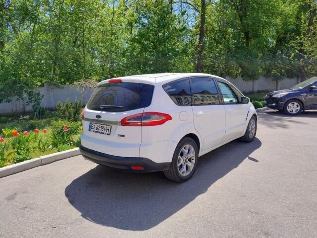 Білий Форд С-Макс, об'ємом двигуна 2 л та пробігом 165 тис. км за 9900 $, фото 3 на Automoto.ua