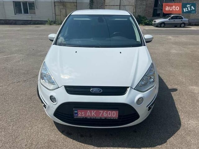Белый Форд С-Макс, объемом двигателя 2 л и пробегом 208 тыс. км за 8500 $, фото 24 на Automoto.ua