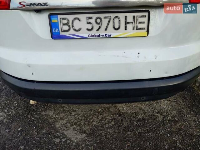 Белый Форд С-Макс, объемом двигателя 2 л и пробегом 232 тыс. км за 9900 $, фото 3 на Automoto.ua
