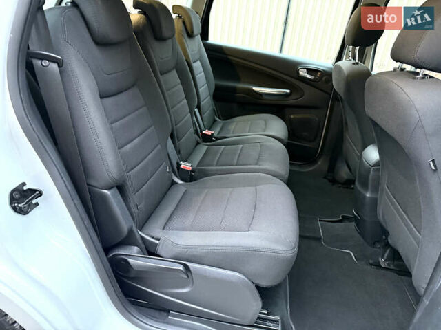 Білий Форд С-Макс, об'ємом двигуна 2 л та пробігом 176 тис. км за 10378 $, фото 75 на Automoto.ua