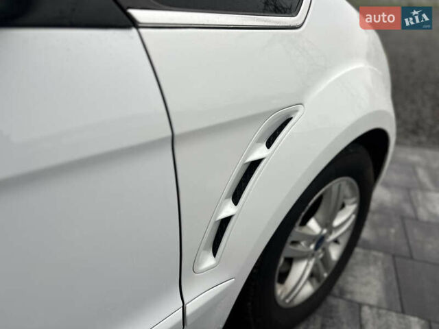 Білий Форд С-Макс, об'ємом двигуна 2 л та пробігом 198 тис. км за 10200 $, фото 20 на Automoto.ua