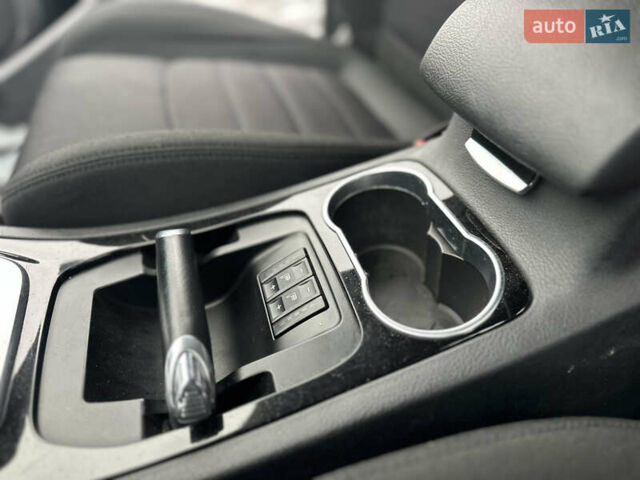 Білий Форд С-Макс, об'ємом двигуна 2 л та пробігом 198 тис. км за 10200 $, фото 34 на Automoto.ua