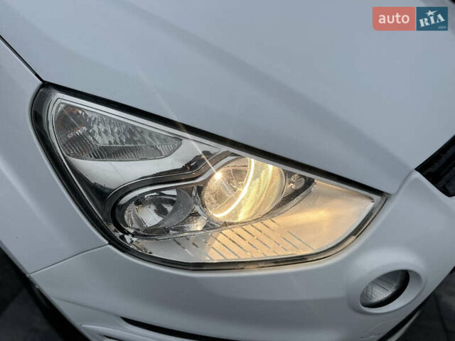 Білий Форд С-Макс, об'ємом двигуна 2 л та пробігом 198 тис. км за 10200 $, фото 10 на Automoto.ua