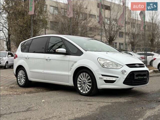 Білий Форд С-Макс, об'ємом двигуна 2 л та пробігом 252 тис. км за 9800 $, фото 10 на Automoto.ua