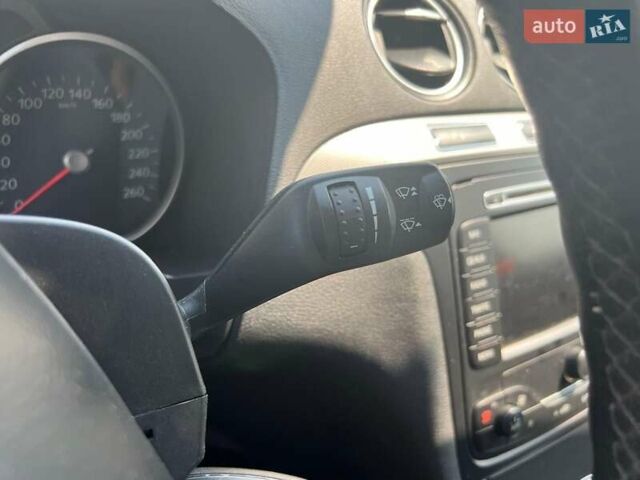 Белый Форд С-Макс, объемом двигателя 2 л и пробегом 208 тыс. км за 8500 $, фото 20 на Automoto.ua