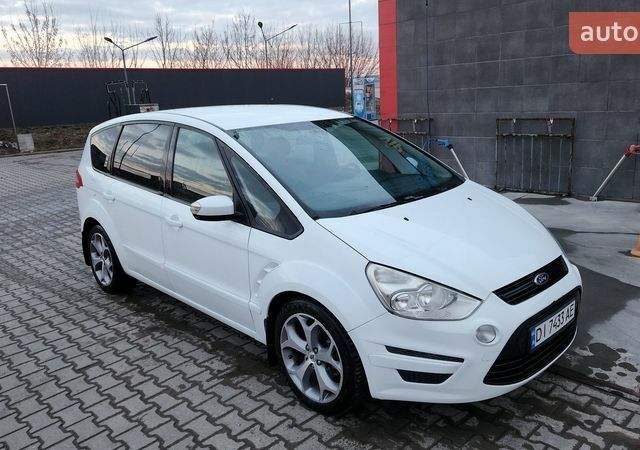 Белый Форд С-Макс, объемом двигателя 2 л и пробегом 264 тыс. км за 9500 $, фото 1 на Automoto.ua