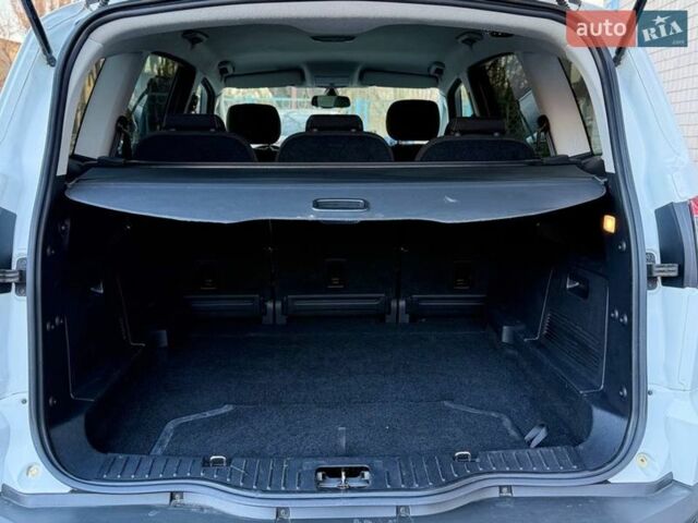 Белый Форд С-Макс, объемом двигателя 2 л и пробегом 252 тыс. км за 9900 $, фото 37 на Automoto.ua