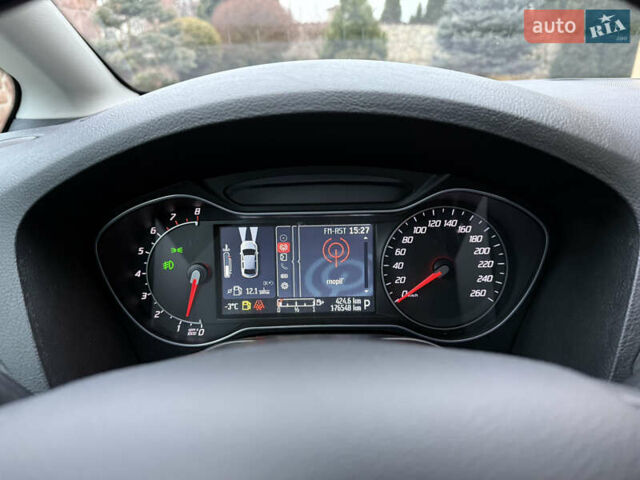 Белый Форд С-Макс, объемом двигателя 2 л и пробегом 176 тыс. км за 10346 $, фото 41 на Automoto.ua