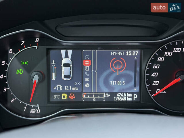 Білий Форд С-Макс, об'ємом двигуна 2 л та пробігом 176 тис. км за 10378 $, фото 42 на Automoto.ua