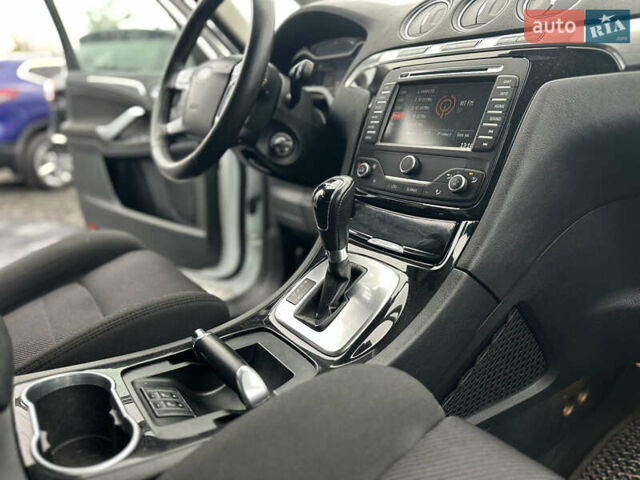 Білий Форд С-Макс, об'ємом двигуна 2 л та пробігом 198 тис. км за 10200 $, фото 50 на Automoto.ua