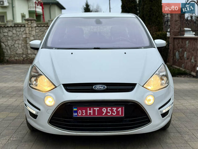 Белый Форд С-Макс, объемом двигателя 2 л и пробегом 176 тыс. км за 10346 $, фото 21 на Automoto.ua