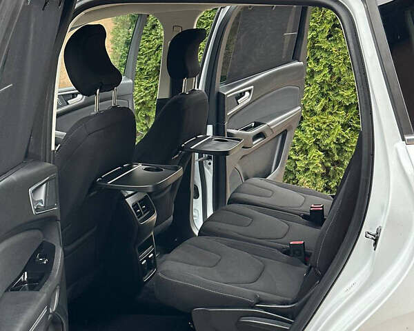 Белый Форд С-Макс, объемом двигателя 2 л и пробегом 264 тыс. км за 12000 $, фото 12 на Automoto.ua