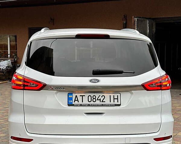 Белый Форд С-Макс, объемом двигателя 2 л и пробегом 264 тыс. км за 12000 $, фото 19 на Automoto.ua