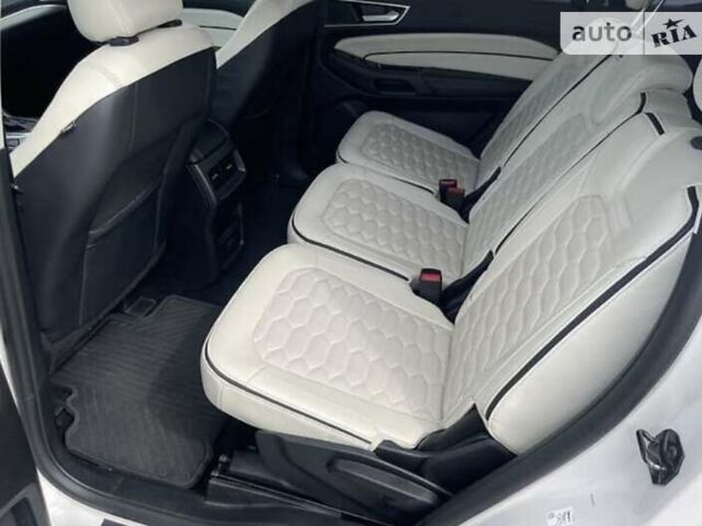 Белый Форд С-Макс, объемом двигателя 2 л и пробегом 229 тыс. км за 17654 $, фото 53 на Automoto.ua