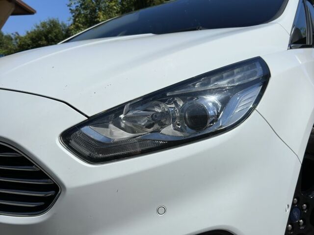 Білий Форд С-Макс, об'ємом двигуна 2 л та пробігом 470 тис. км за 10499 $, фото 6 на Automoto.ua