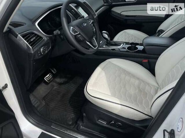 Белый Форд С-Макс, объемом двигателя 2 л и пробегом 229 тыс. км за 17654 $, фото 31 на Automoto.ua