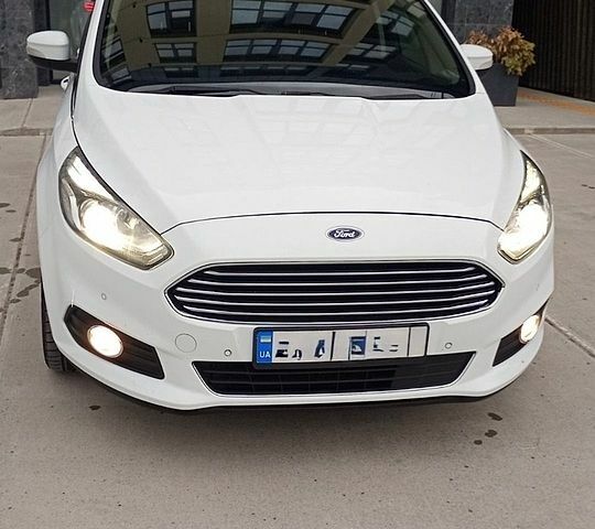 Білий Форд С-Макс, об'ємом двигуна 2 л та пробігом 274 тис. км за 15555 $, фото 21 на Automoto.ua